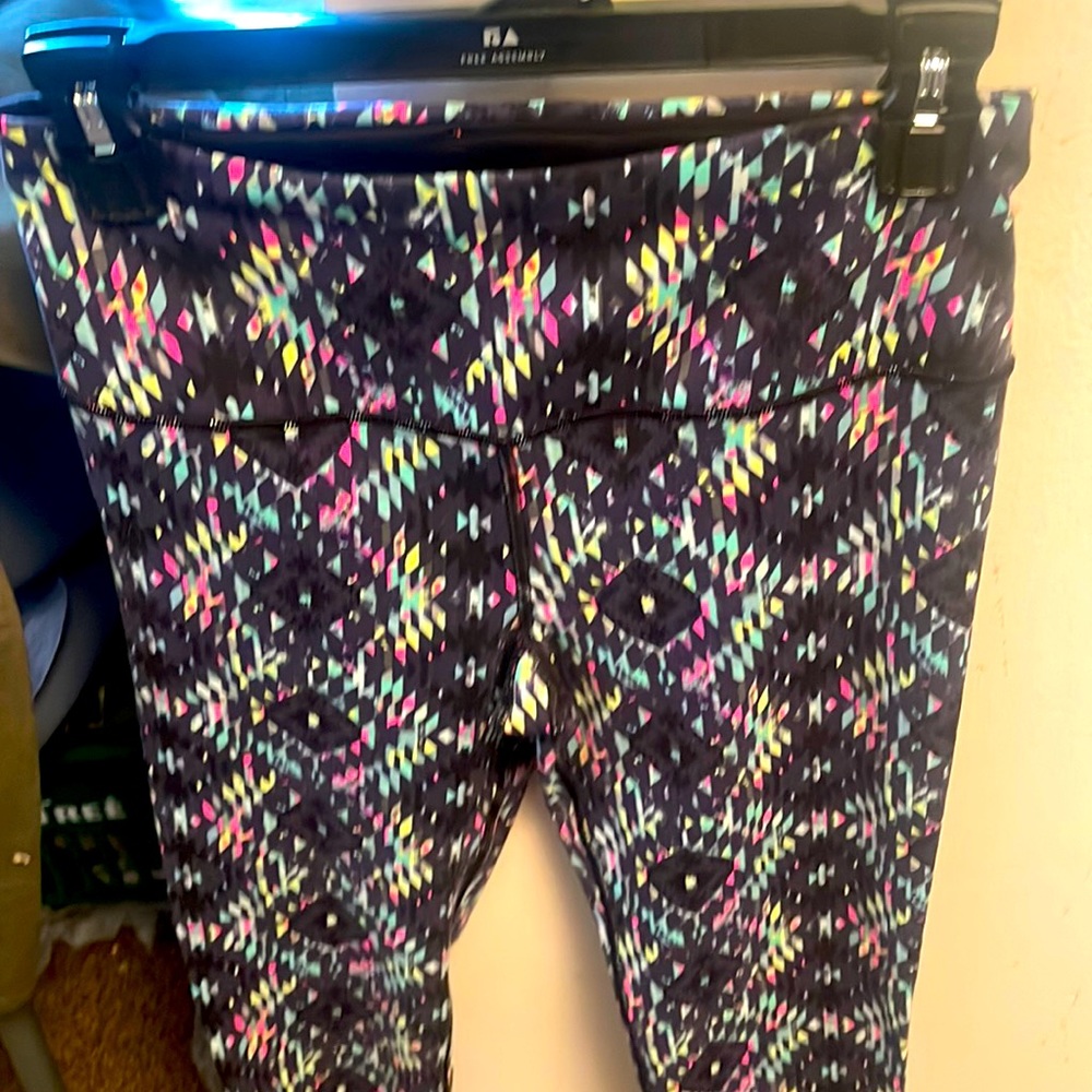 Victoria’s Secret VSX SPORT - size small